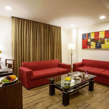 Taurus Sarovar Portico New Delhi Eksteriør bilde