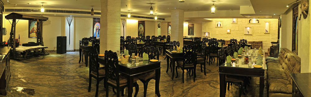 Taurus Sarovar Portico New Delhi Eksteriør bilde